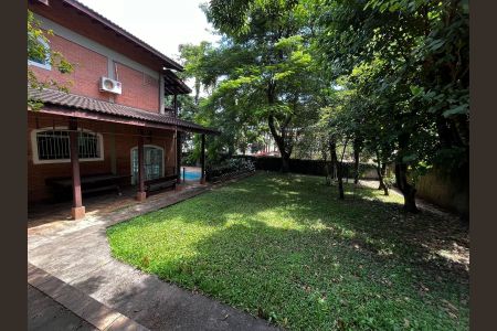 Casa à venda com 55m², 5 quartos e 3 vagas