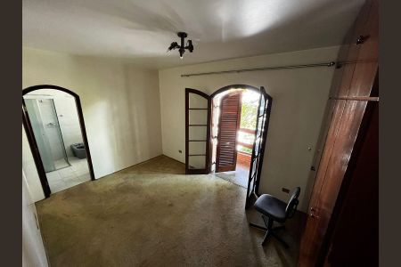 Casa à venda com 55m², 5 quartos e 3 vagas