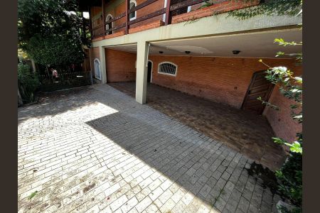 Casa à venda com 55m², 5 quartos e 3 vagas