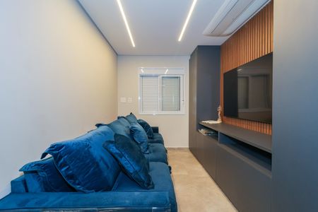 Apartamento à venda com 103m², 2 quartos e 3 vagas Apartamento à venda com 103m², 2 quartos e 3 vagasSala de TV