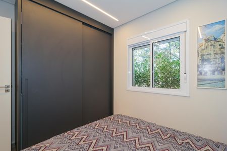 Apartamento à venda com 103m², 2 quartos e 3 vagas Apartamento à venda com 103m², 2 quartos e 3 vagasQuarto