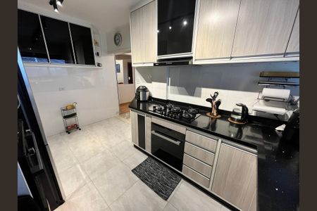 Apartamento à venda com 189m², 4 quartos e 4 vagasCozinha