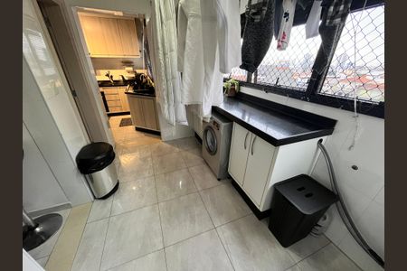 Apartamento à venda com 189m², 4 quartos e 4 vagasLavanderia