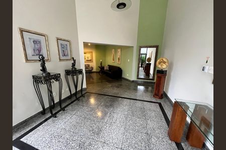 Apartamento à venda com 189m², 4 quartos e 4 vagasHall de entrada