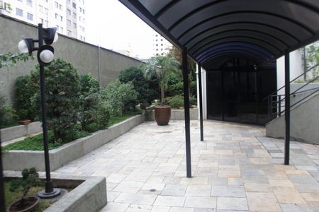 Apartamento à venda com 189m², 4 quartos e 4 vagasHall social