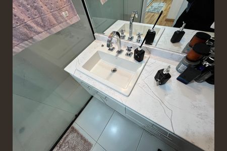 Apartamento à venda com 189m², 4 quartos e 4 vagasBanheiro do Quarto Suíte 4