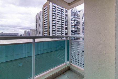 Apartamento à venda com 41m², 1 quarto e 1 vaga Apartamento à venda com 41m², 1 quarto e 1 vagaVaranda