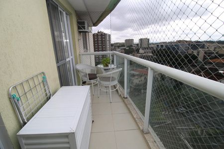 Apartamento à venda com 175m², 3 quartos e 2 vagasVaranda