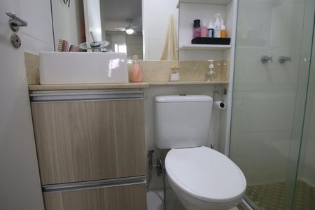 Apartamento à venda com 175m², 3 quartos e 2 vagasBanheiro da Suíte 