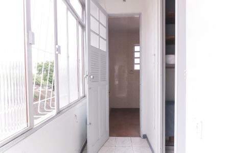 Apartamento à venda com 76m², 2 quartos e sem vaga Apartamento à venda com 76m², 2 quartos e sem vagaÁrea de Serviço