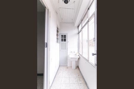 Apartamento à venda com 76m², 2 quartos e sem vaga Apartamento à venda com 76m², 2 quartos e sem vagaÁrea de Serviço