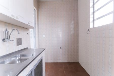 Apartamento à venda com 76m², 2 quartos e sem vaga Apartamento à venda com 76m², 2 quartos e sem vagaCozinha