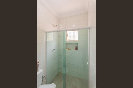 Casa à venda com 114m², 2 quartos e 1 vaga Casa à venda com 114m², 2 quartos e 1 vagaBanheiro da Suíte