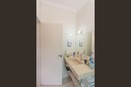 Casa à venda com 114m², 2 quartos e 1 vaga Casa à venda com 114m², 2 quartos e 1 vagaBanheiro da Suíte