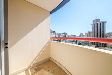 Apartamento à venda com 50m², 1 quarto e 1 vagaSacada//Sala