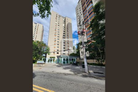Apartamento à venda com 182m², 4 quartos e 1 vaga Apartamento à venda com 182m², 4 quartos e 1 vagaFachada