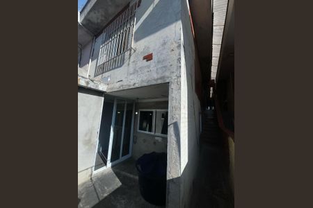 Casa à venda com 128m², 3 quartos e 2 vagas Casa à venda com 128m², 3 quartos e 2 vagasFoto 06