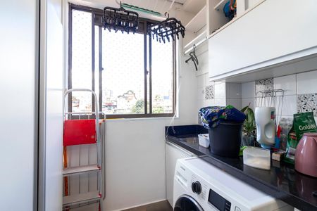 Apartamento à venda com 60m², 2 quartos e 1 vagaÁrea de Serviço