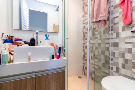 Apartamento à venda com 60m², 2 quartos e 1 vagaBanheiro 2