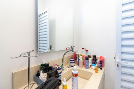 Apartamento à venda com 60m², 2 quartos e 1 vagaBanheiro da Suíte