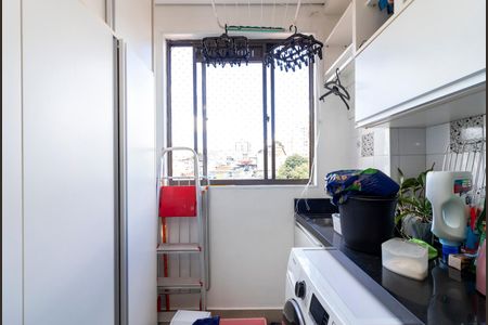 Apartamento à venda com 60m², 2 quartos e 1 vagaÁrea de Serviço