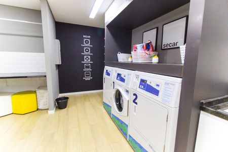 Apartamento à venda com 37m², 2 quartos e sem vaga Apartamento à venda com 37m², 2 quartos e sem vagaArea Comum - Lavanderia