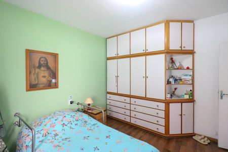 Casa à venda com 143m², 2 quartos e 5 vagas Casa à venda com 143m², 2 quartos e 5 vagasQuarto 1