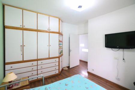 Casa à venda com 143m², 2 quartos e 5 vagas Casa à venda com 143m², 2 quartos e 5 vagasQuarto 1