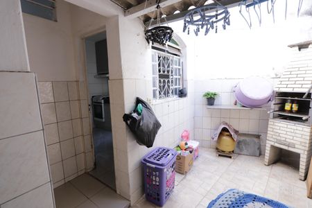 Casa de condomínio à venda com 125m², 3 quartos e 2 vagasÁrea de Serviço