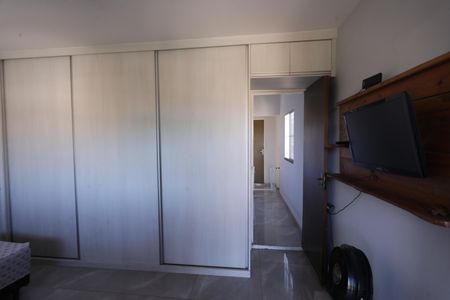 Casa de condomínio à venda com 125m², 3 quartos e 2 vagasQuarto 2