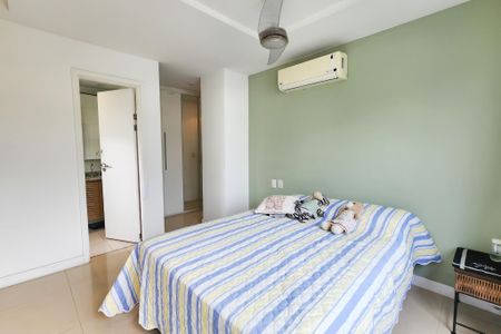 Apartamento à venda com 125m², 3 quartos e 2 vagasSuite