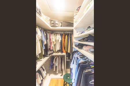Apartamento à venda com 227m², 3 quartos e 3 vagasCloset da Suíte