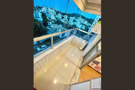 Apartamento à venda com 243m², 4 quartos e 2 vagasQuarto 2