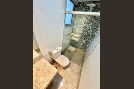 Apartamento à venda com 243m², 4 quartos e 2 vagasBanheiro 2