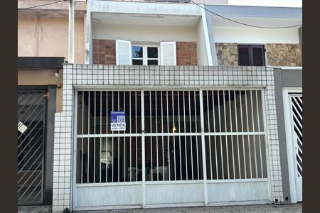 Casa à venda com 150m², 3 quartos e 2 vagasFachada - Placa