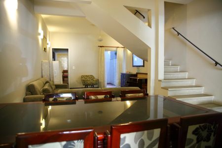 Casa à venda com 150m², 3 quartos e 2 vagasSala