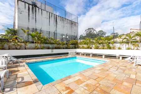 Apartamento à venda com 65m², 2 quartos e 1 vaga Apartamento à venda com 65m², 2 quartos e 1 vagaPiscina