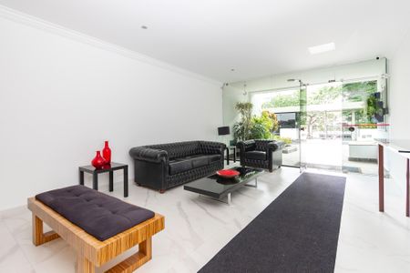 Apartamento à venda com 65m², 2 quartos e 1 vaga Apartamento à venda com 65m², 2 quartos e 1 vagaHall de Entrada