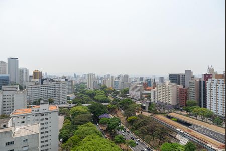 Studio à venda com 29m², 1 quarto e 1 vaga Studio à venda com 29m², 1 quarto e 1 vagaÁrea comum - Vista da Piscina
