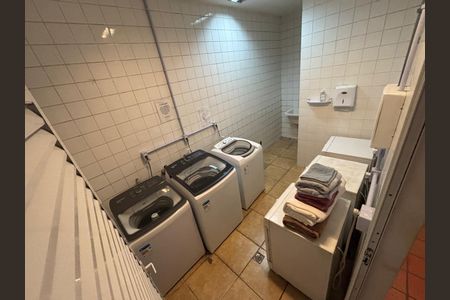 Apartamento à venda com 45m², 1 quarto e 1 vaga Apartamento à venda com 45m², 1 quarto e 1 vagaLavanderia