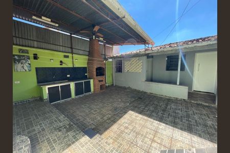 Casa à venda com 137m², 2 quartos e 4 vagas Casa à venda com 137m², 2 quartos e 4 vagasFoto 24