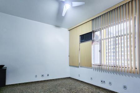 Apartamento à venda com 28m², 1 quarto e sem vagaQuarto