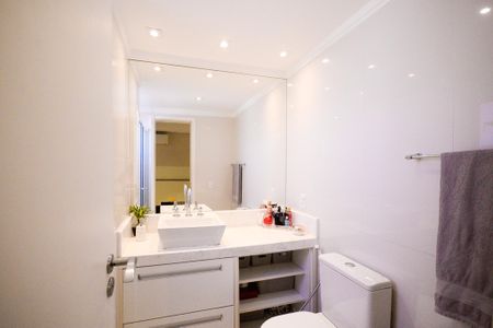 Apartamento à venda com 144m², 3 quartos e 2 vagas Apartamento à venda com 144m², 3 quartos e 2 vagasBanheiro do quarto 1