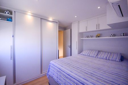 Apartamento à venda com 144m², 3 quartos e 2 vagas Apartamento à venda com 144m², 3 quartos e 2 vagasQuarto 2 - Suite