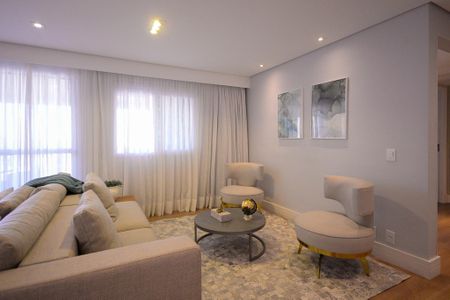 Apartamento à venda com 144m², 3 quartos e 2 vagas Apartamento à venda com 144m², 3 quartos e 2 vagasSala