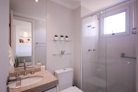 Apartamento à venda com 144m², 3 quartos e 2 vagas Apartamento à venda com 144m², 3 quartos e 2 vagasBanheiro do quarto 3