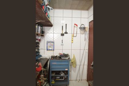 Casa à venda com 232m², 4 quartos e sem vagaLavanderia