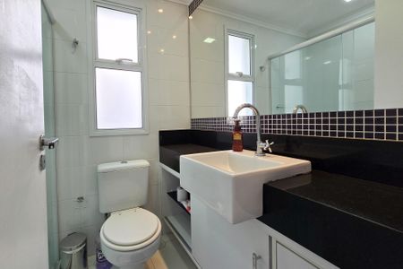 Apartamento à venda com 82m², 3 quartos e 2 vagasBanheiro - Suíte