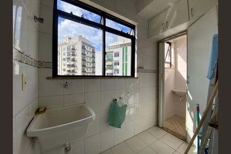 Apartamento à venda com 94m², 3 quartos e 2 vagas Apartamento à venda com 94m², 3 quartos e 2 vagasÁrea de Serviço
