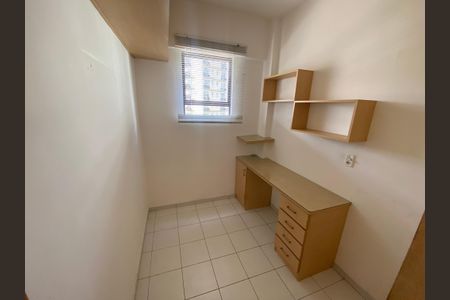 Apartamento à venda com 94m², 3 quartos e 2 vagas Apartamento à venda com 94m², 3 quartos e 2 vagasQuarto 1